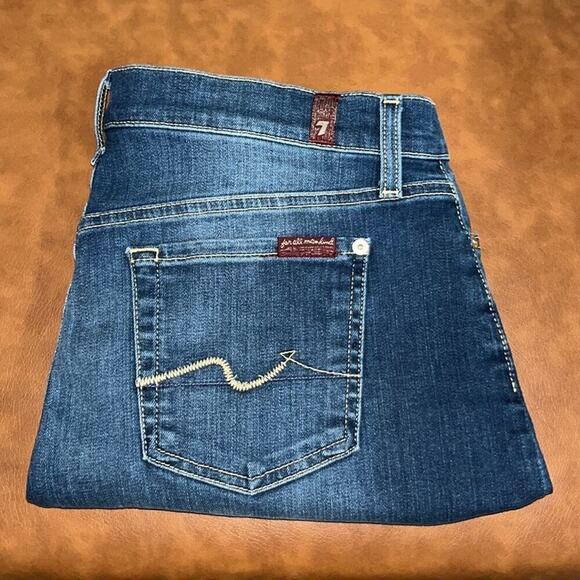 7 For All Mankind 3” Inseam Cuffed Shorts Size 29 - Picture 3 of 16